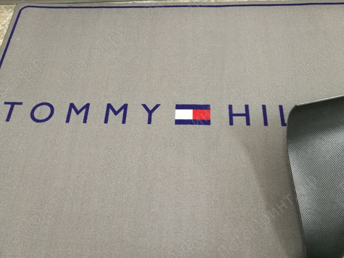 Коврики для магазинов с логотипом Tommy Hilfiger