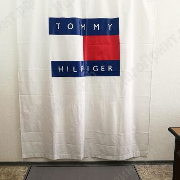 Шторы для примерочных с логотипом Tommy Hilfiger